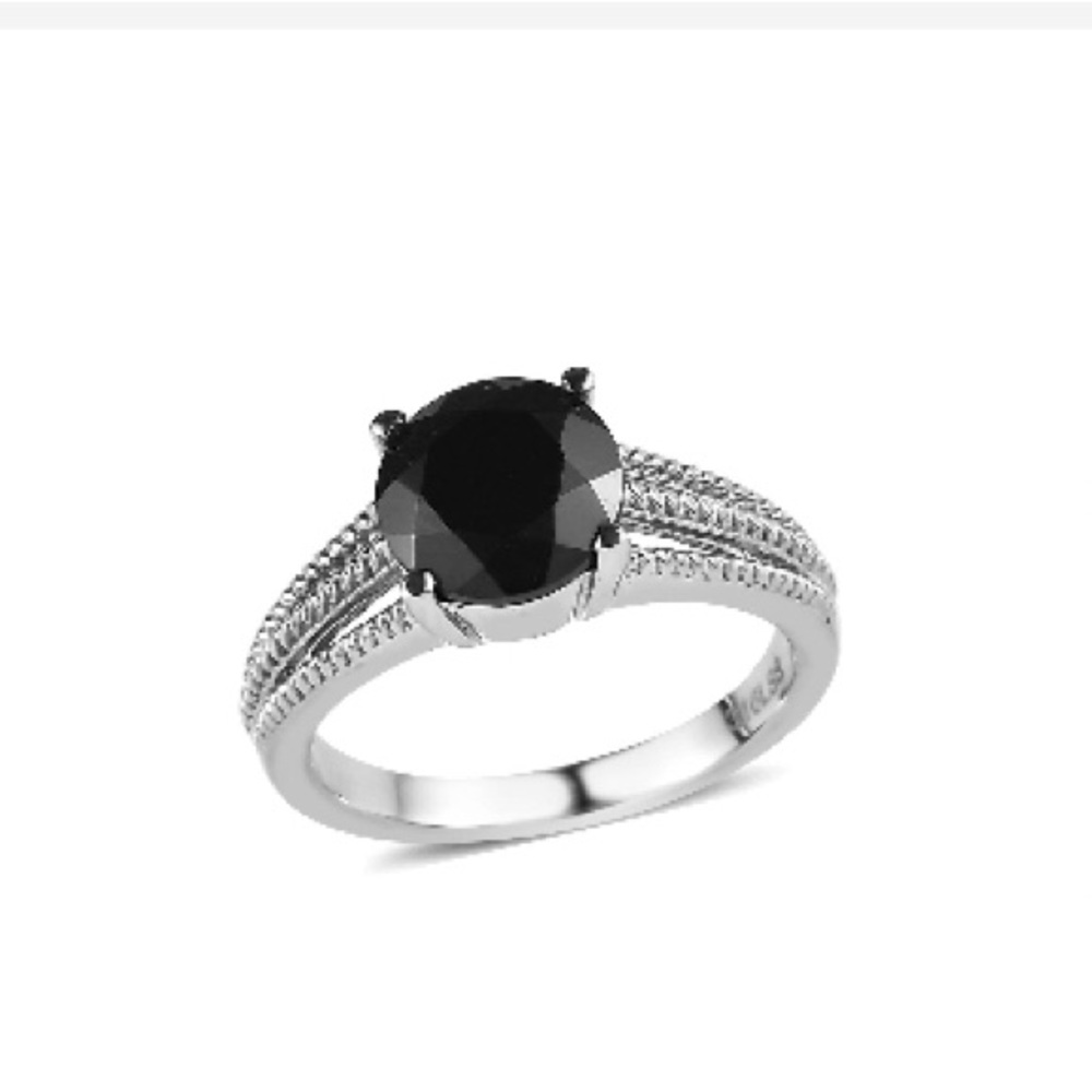 NWT-Thai Black Spinel Solitaire Ring